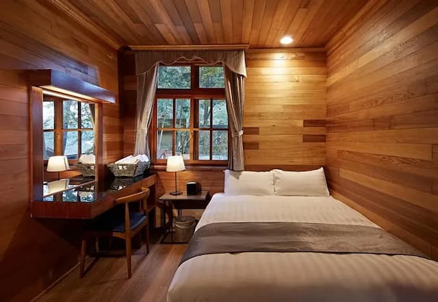 台中商務旅館－八仙山莊-森活檜木四人套房-4