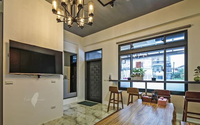 Wujie Childlike B&B-Large Room-Super wings-6