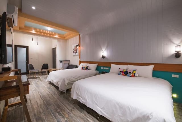 해피 @윙스  (Happy @wings)-Quadruple Room with Bathtub-4