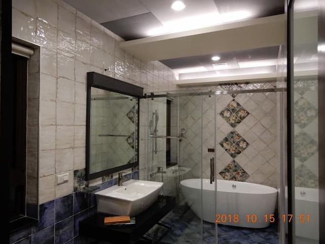 해피 @윙스  (Happy @wings)-Quadruple Room with Bathtub-6