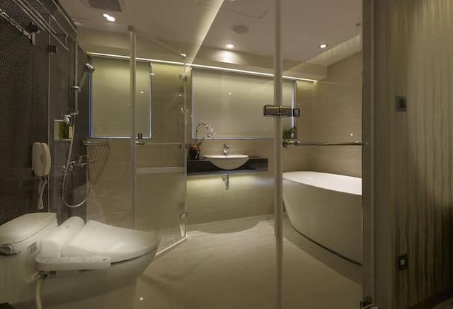 峻美精品旅店(無人自動入住飯店 Self Check in Hotel)-豪華四人房-6