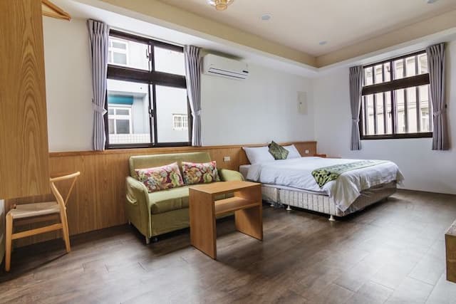 宜蘭佐沐的民宿 l 代售套裝行程-園景特大雙人床房 - 綠意 l 純住宿-1