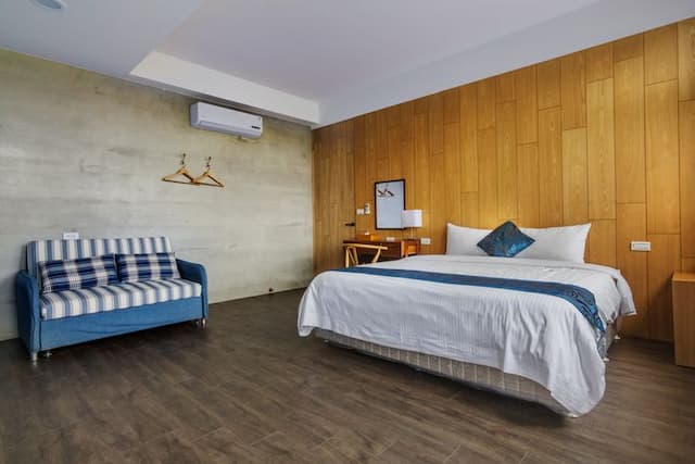 宜蘭佐沐的民宿 l 代售套裝行程-加大雙人床房-附陽台 - 沁藍 l 純住宿-5