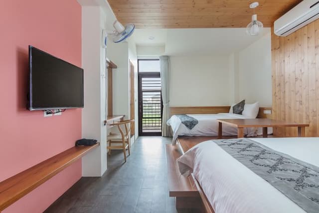 宜蘭佐沐的民宿 l 代售套裝行程-加大四人房-附陽台 - 櫻戀 l 純住宿-2