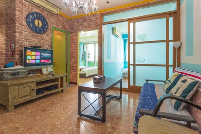 아이즈 딤 스위트 삼다관 (Eyes Theme Suites Sanduo Museum)-Standard Family Quadruple Room - Two Beds with Balcony-1