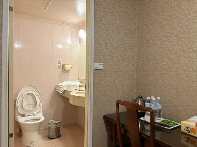 花蓮凱悅旅店 Kaiyue Inn-標準雙人房-6