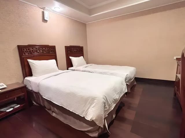 花蓮凱悅旅店 Kaiyue Inn-標準雙床房-5