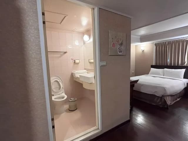 花蓮凱悅旅店 Kaiyue Inn-四人房-10