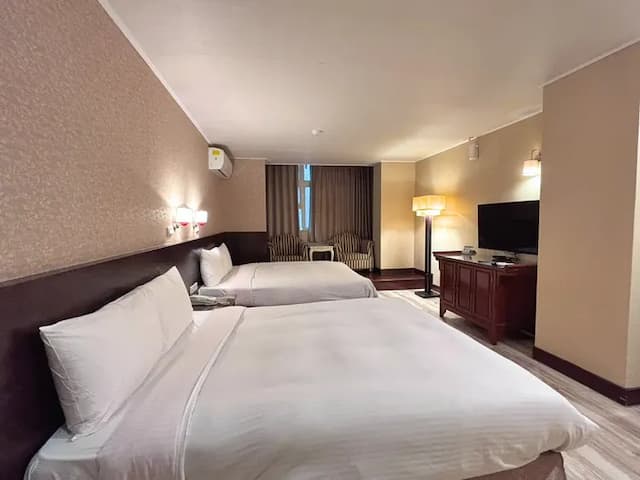 花蓮凱悅旅店 Kaiyue Inn-四人房-5