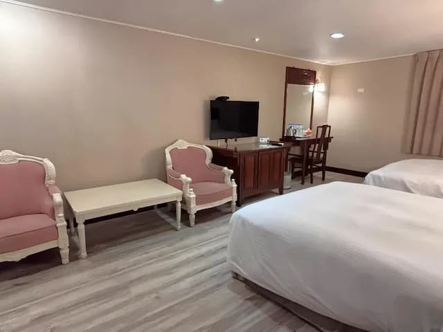 花蓮凱悅旅店 Kaiyue Inn-四人房-3