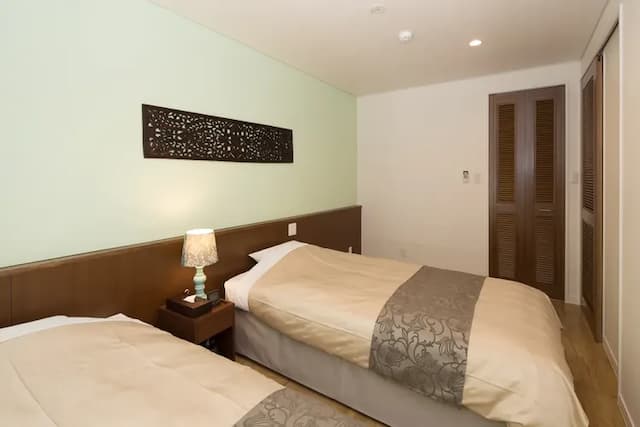 古志久茂半山海景度假旅居｜方便至美麗海水族館-7人3臥室丨超讚視野海景丨獨立廚房趣丨驅車6分鐘可達海邊丨家庭出遊【不挑房】-5