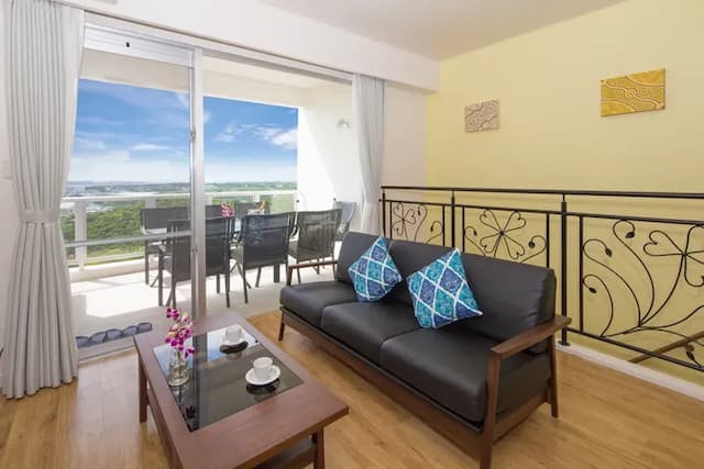 古志久茂半山海景度假旅居｜方便至美麗海水族館-7人3臥室+獨立廚房+獨立衛浴丨無敵海景陽台按摩浴池丨免費停車【不挑房】-1