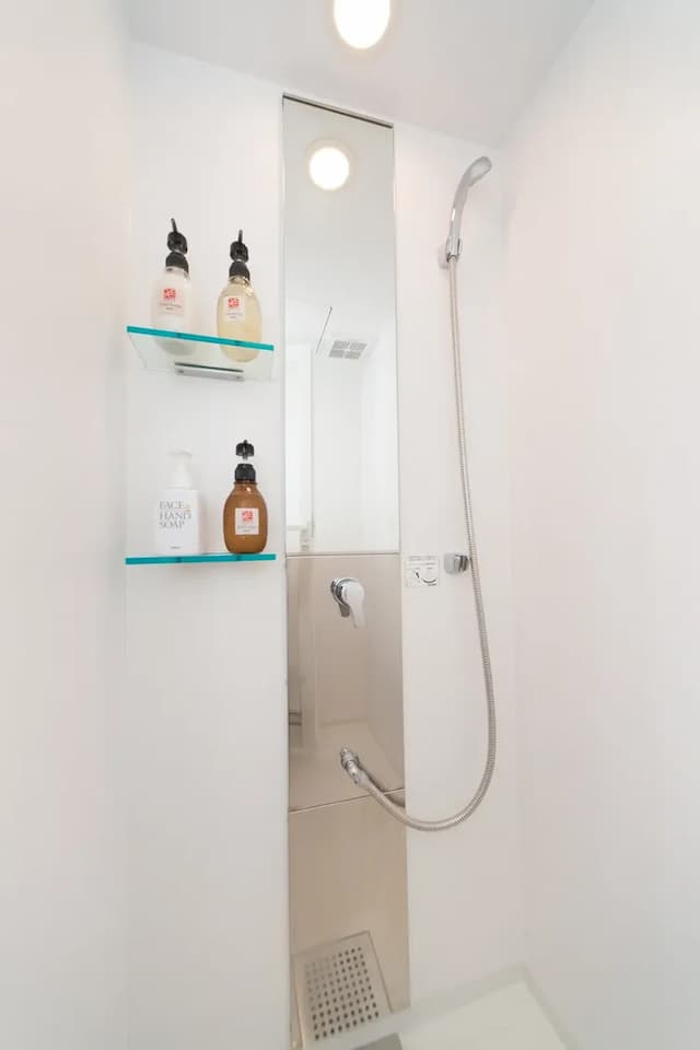 古志久茂半山海景度假旅居｜方便至美麗海水族館-5人2臥室+2衛浴 (附設浴缸)丨免費停車丨家庭出遊情侶度假休閒【不挑房】-12