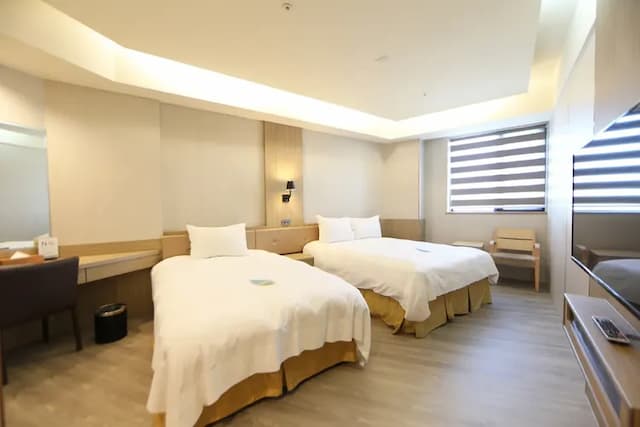 Grand Earl Hotel-Superior Triple-3