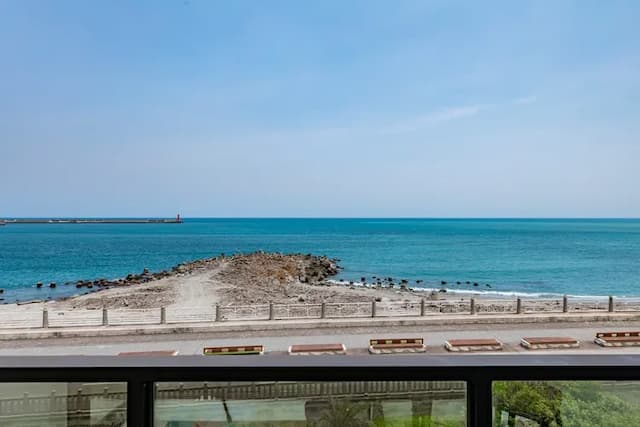 花蓮佑尼可智能入住旅店｜海景｜近東大門｜電梯-海景四人房-附陽台-10