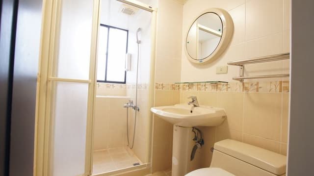 컬러스 인피티니 인  (Colors Infinity Inn)-Family Room-5