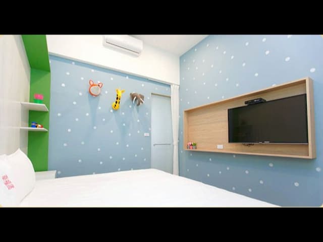 The railroad-Jungle double room-6