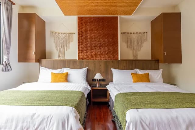 ItaThao Smart Stay with Elevator-Quadruple room with bathtub-11