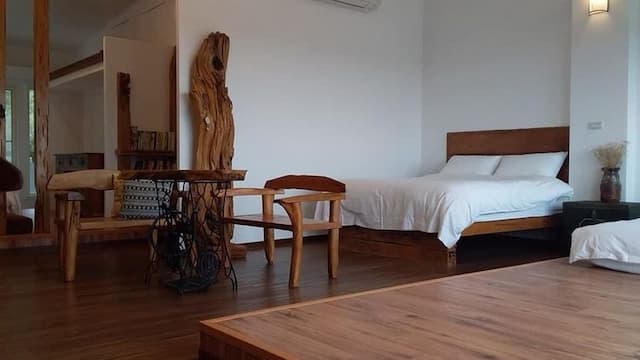 3樓4-10人大套房，兩套衛浴設備