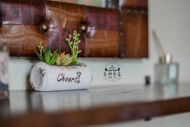 Island Nook B&B Penghu-201 Double Room with Forest View & Balcony, Island Nook B&B Penghu-12