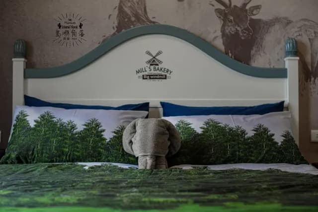Island Nook B&B Penghu-202 Double Room with Forest View & Balcony, Island nook B&B Penghu-5