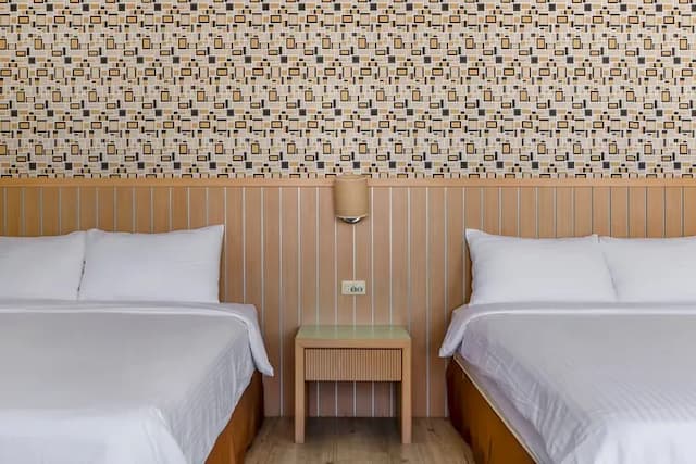 綠美民宿-四人房-附陽台-11