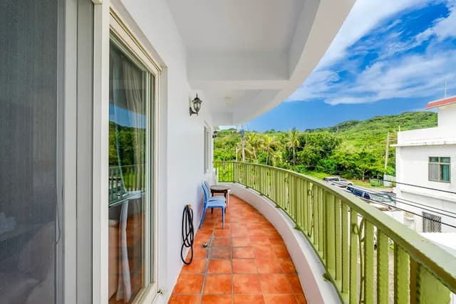 綠美民宿-四人房-附陽台-7