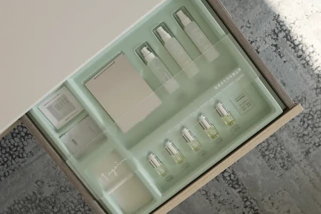 二十輪旅店大安館｜質感設計旅店-標準雙床房-5