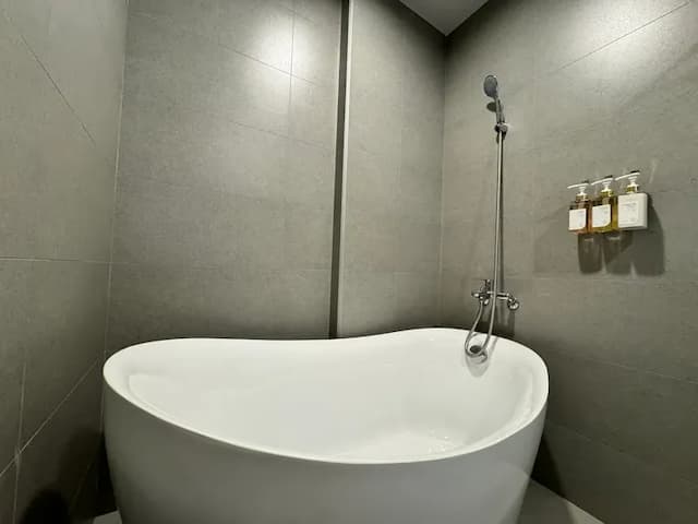 安平九號光舟┃調酒Ba┃電動麻將┃停車方便┃半露天烤肉┃8-22人包棟-光舟包棟(8人以下)-7