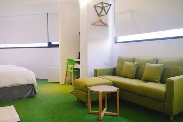 Time Flyer Hotel-Standard triple room-10