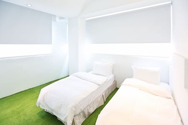 Time Flyer Hotel-Standard twin room-2