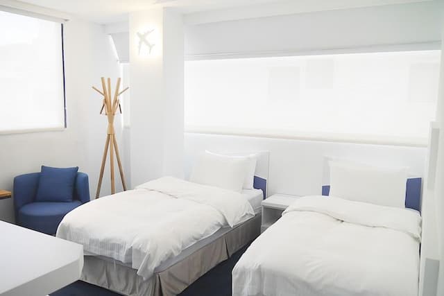 Time Flyer Hotel-Standard twin room-1