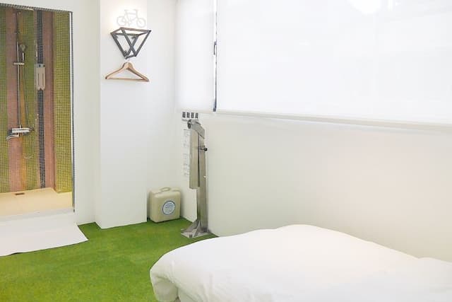 Time Flyer Hotel-Deluxe Single Room-3