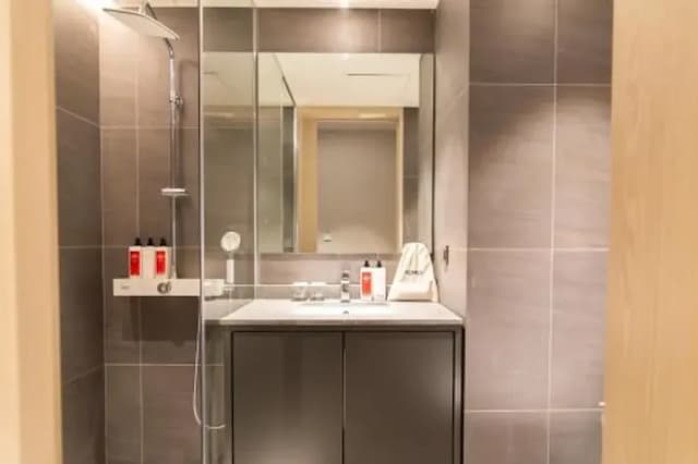 霍姆斯瑞德明洞-標準雙床房-4