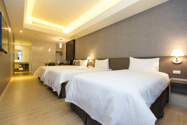 CHECK inn New Taipei LuZhou-Standard Quadruple Room-1