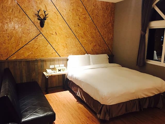 馬丁威旅店-標準雙人房-6