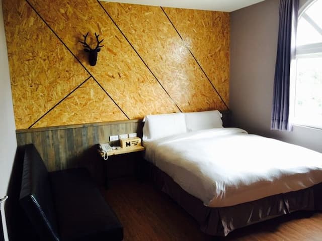 馬丁威旅店-標準雙人房-5