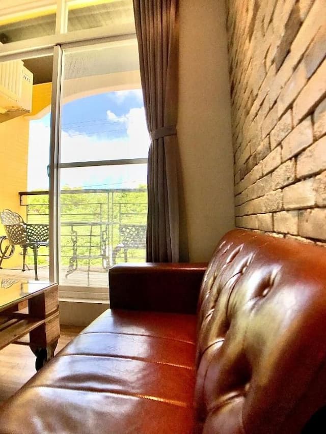 馬丁威旅店-雙人房 - 有陽台-10