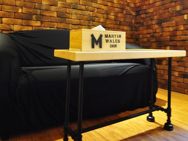 馬丁威旅店-豪華四人房-8