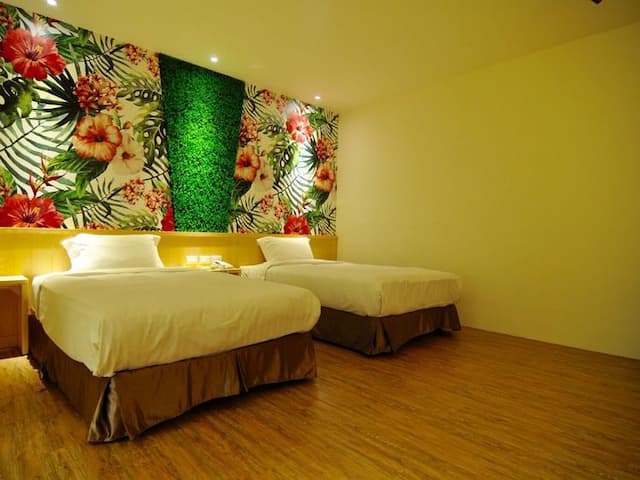 馬丁威旅店-雙床房－無窗-4