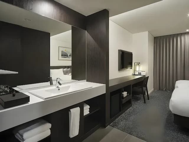 NINE TREE BY PARNAS SEOUL INSADONG-Standard Twin Room-4