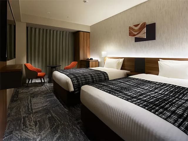 モデレートツイン