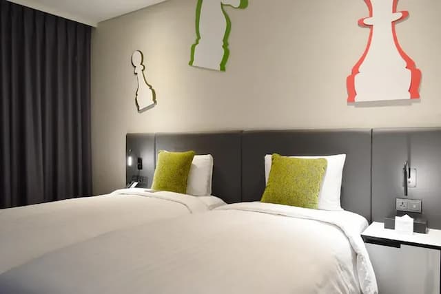 ibis Styles Ambassador Seoul Yongsan-Superior Twin Room-3