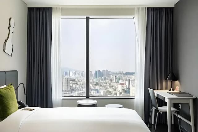 ibis Styles Ambassador Seoul Yongsan-Superior Twin Room-7