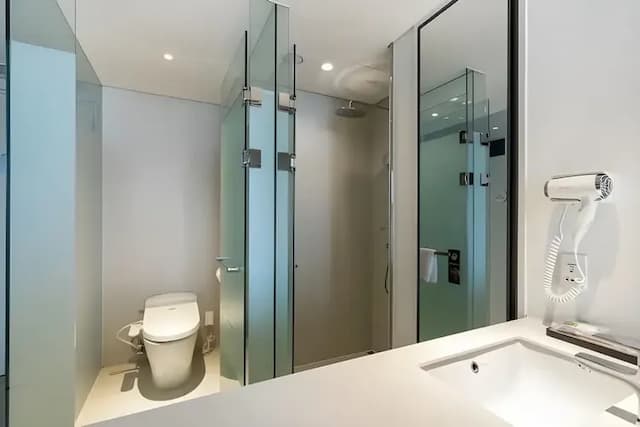 ibis Styles Ambassador Seoul Yongsan-Superior Twin Room-12