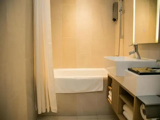 【High Speed Rail Holiday】 Royal Inn Taipei Nanxi 2-Day Free Tour-Deluxe Double Room-9