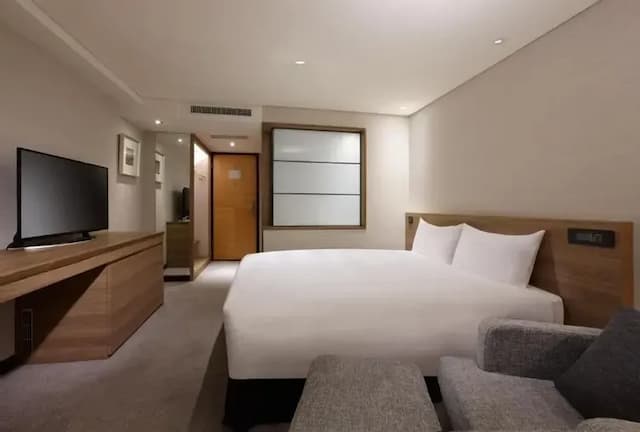 【High Speed Rail Holiday】 Royal Inn Taipei Nanxi 2-Day Free Tour-Deluxe Double Room-3