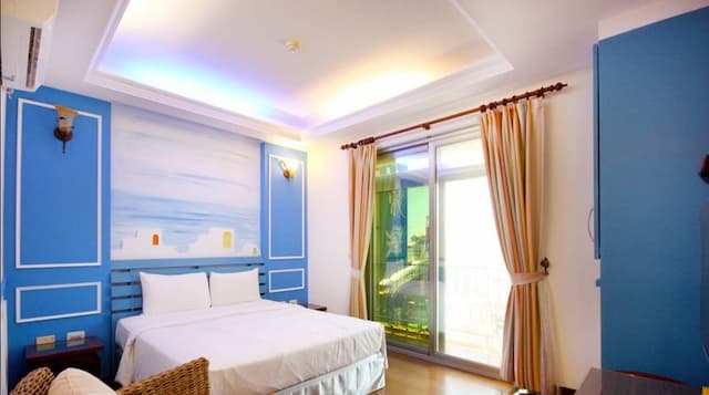 Seashell Bay Hotel-Viewing two person room-1