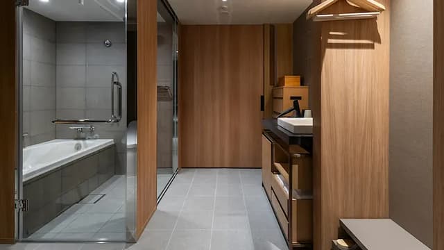 三井花園飯店 京都三條普米爾｜大浴場/京都文化博物館對面/烏丸御池站步行4分-豪華雙床房｜可帶不佔床兒童(0-5歲) 2位【不挑房】-3