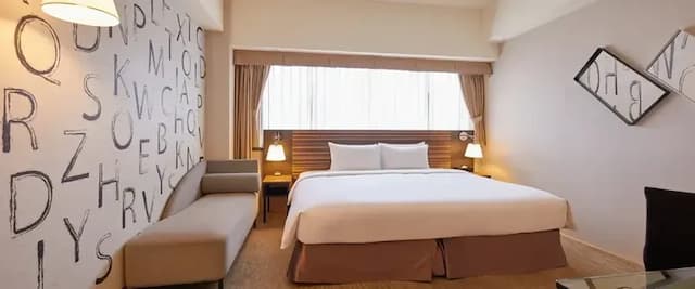 【高鐵假期】 台北凱撒大飯店2日自由行｜近台北車站、站前商圈-【常態促銷】- 悠遊客房(8坪-1大床-含早)-1